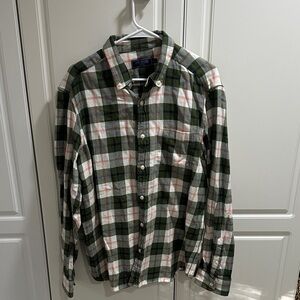 Vineyard Vines Checkered Men’s Flannel Shirt